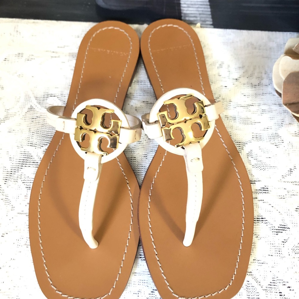 Tory Burch - Picture 3 of 8